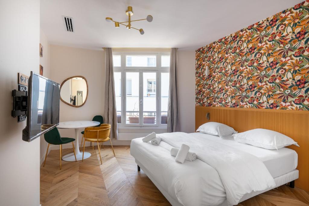 Chic Paris Studio for 2 in Bastille