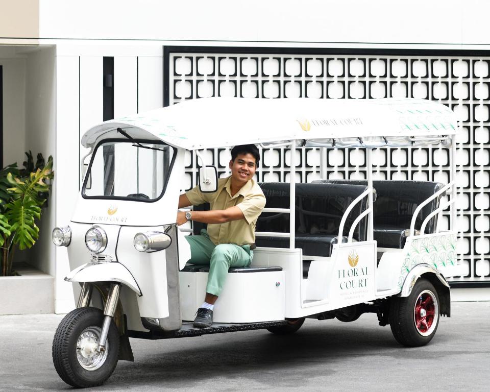 Floral Court Hotel & Residence Sukhumvit 13 - Resim 35