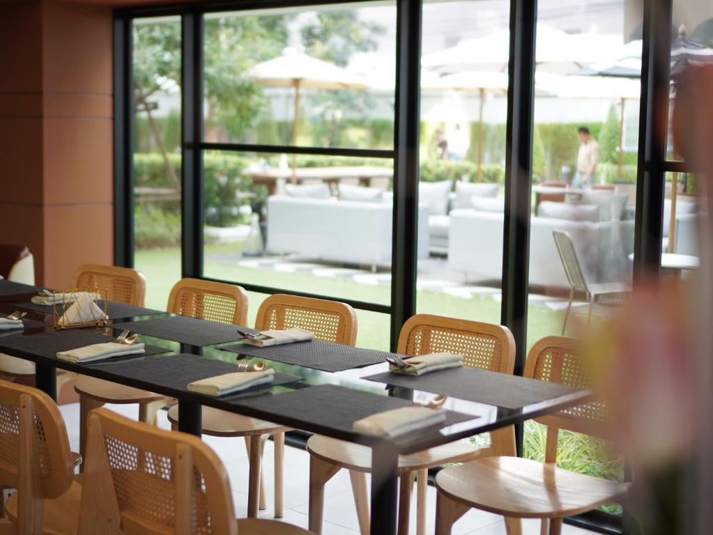 Floral Court Hotel & Residence Sukhumvit 13 - Resim 23