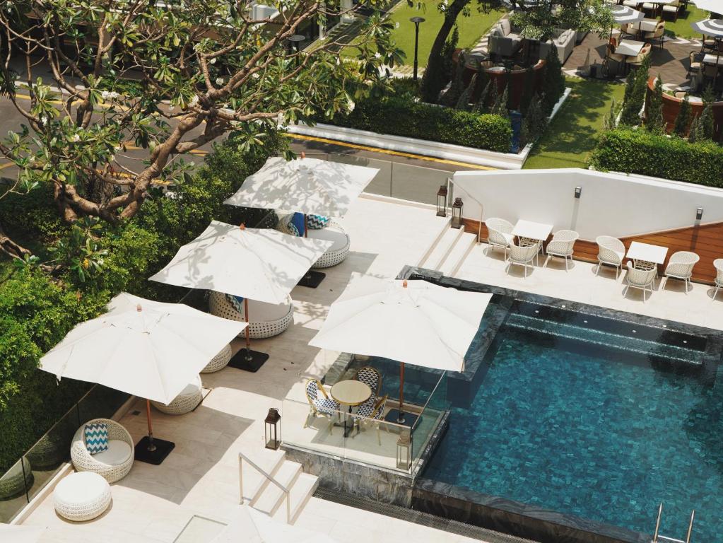 Floral Court Hotel & Residence Sukhumvit 13 - Resim 3