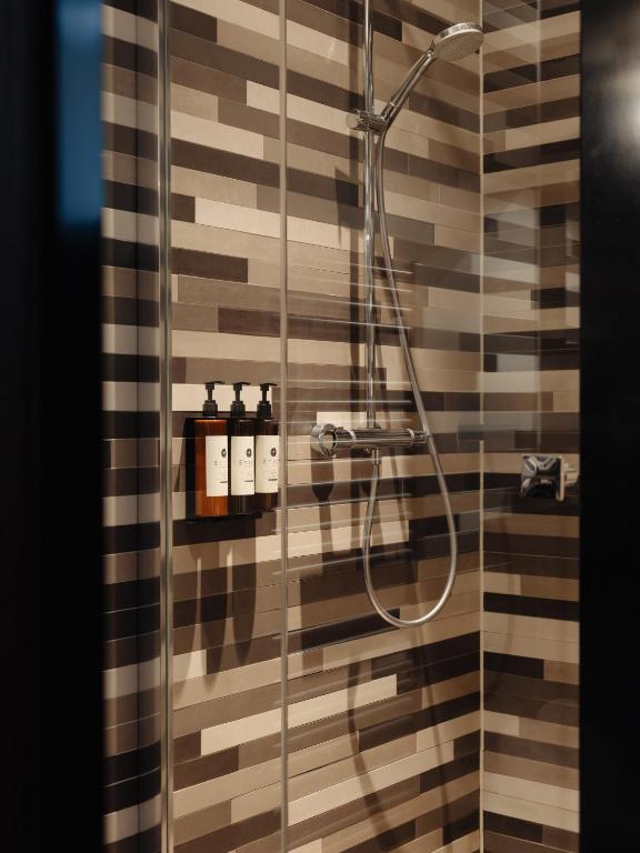 Hotel V Frederiksplein - Resim 37