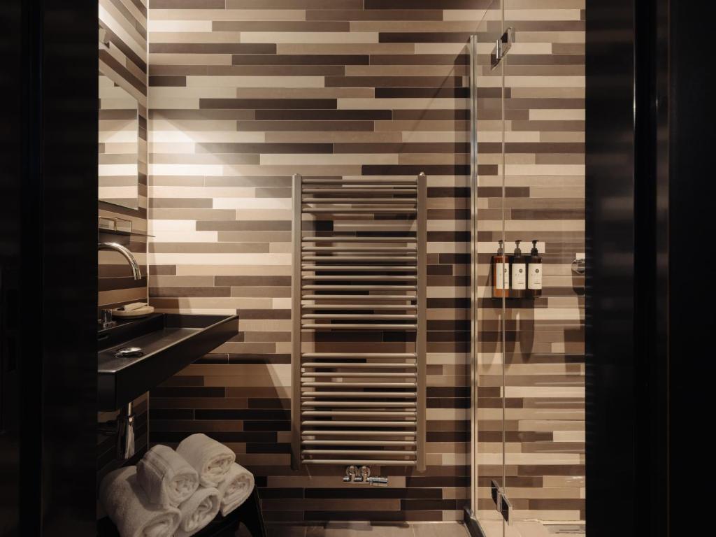 Hotel V Frederiksplein - Resim 36