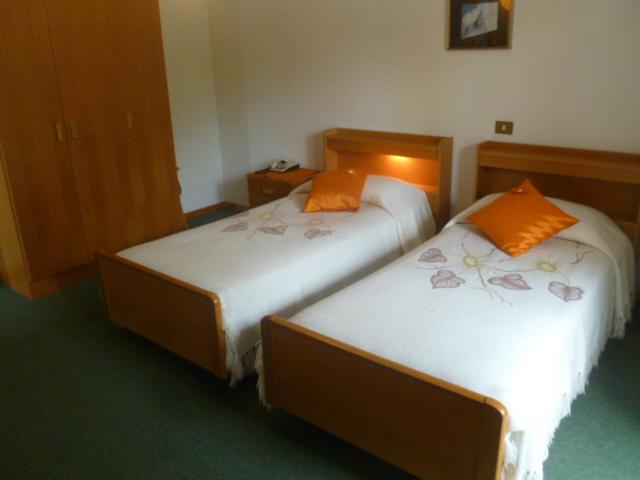 Albergo Negritella - Habitación Doble Con Balcón