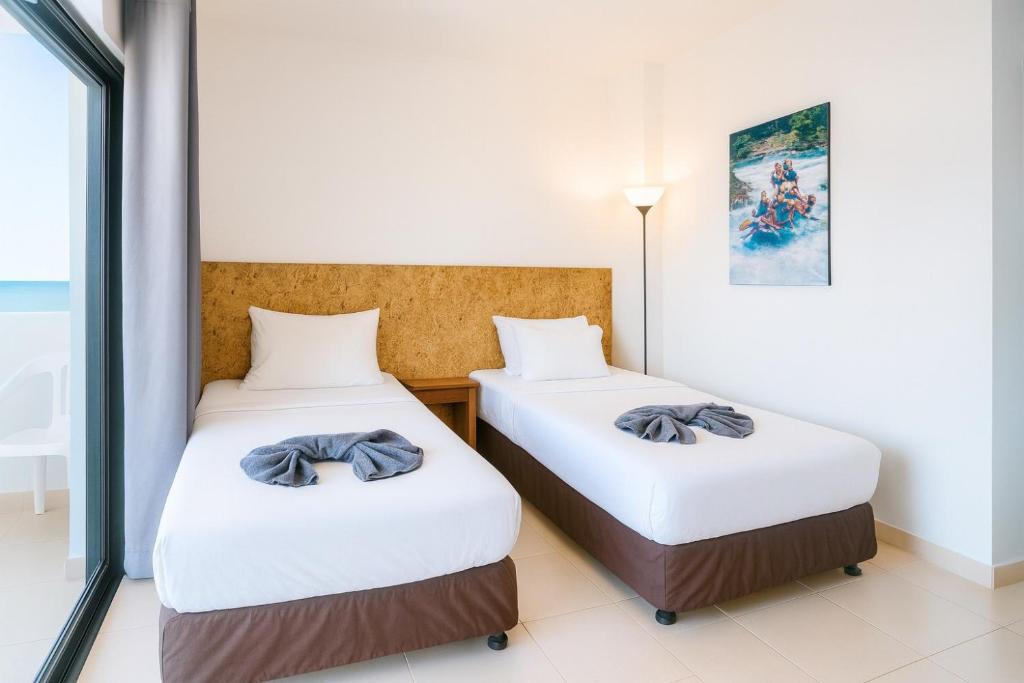 Anattaya Holiday Home - 15