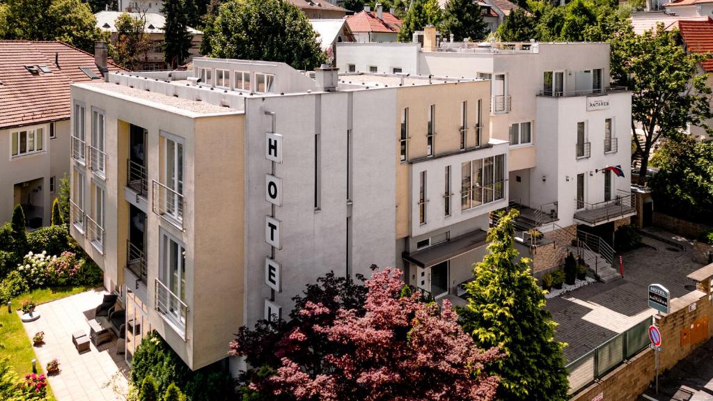 Hotel ANTARES - Resim 1