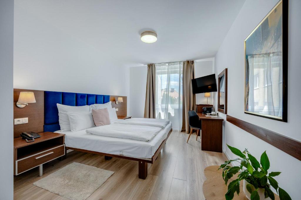 
Standard Double Room
