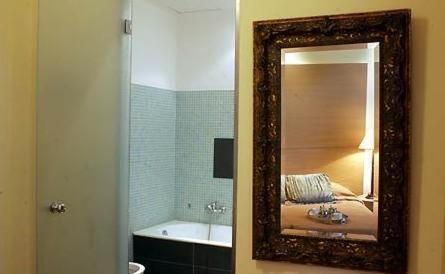 Koupelna v ubytování Art Hotel Athens