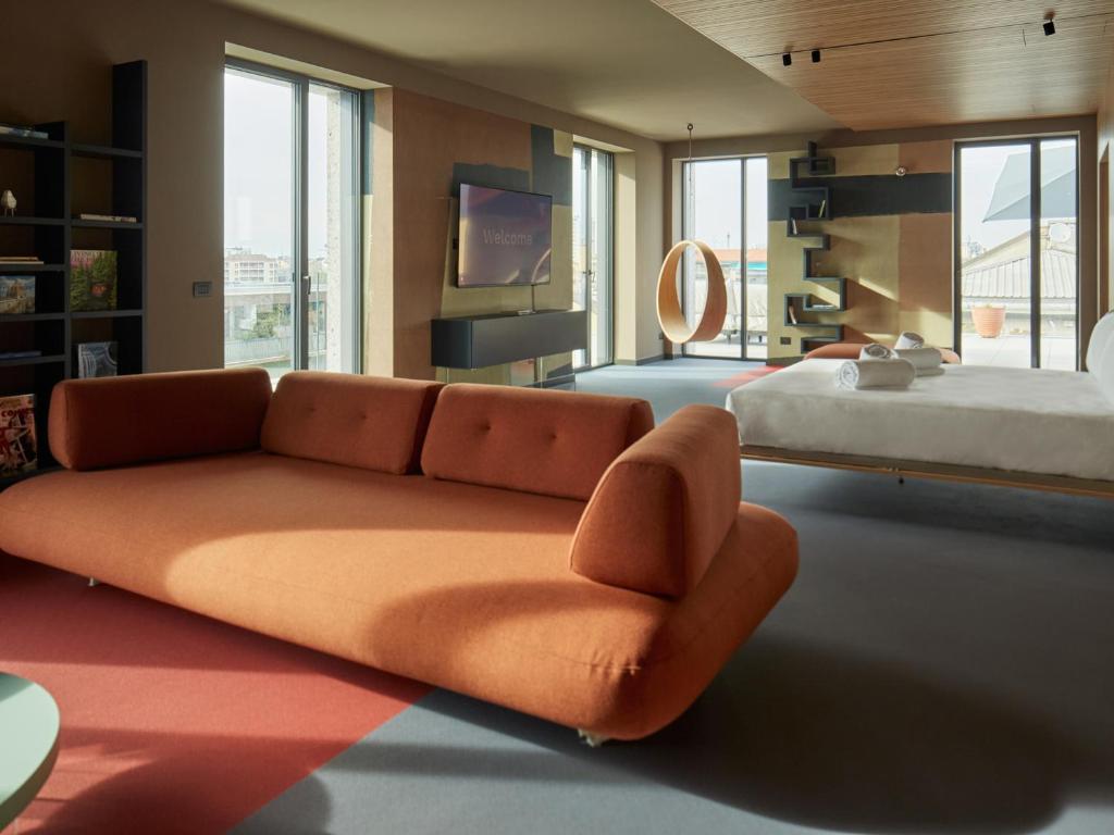 21 House of Stories Navigli - Resim 11