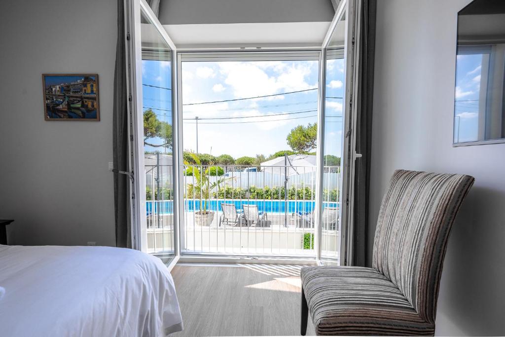 Πισίνα στο ή κοντά στο BeGuest Estoril Guesthouse