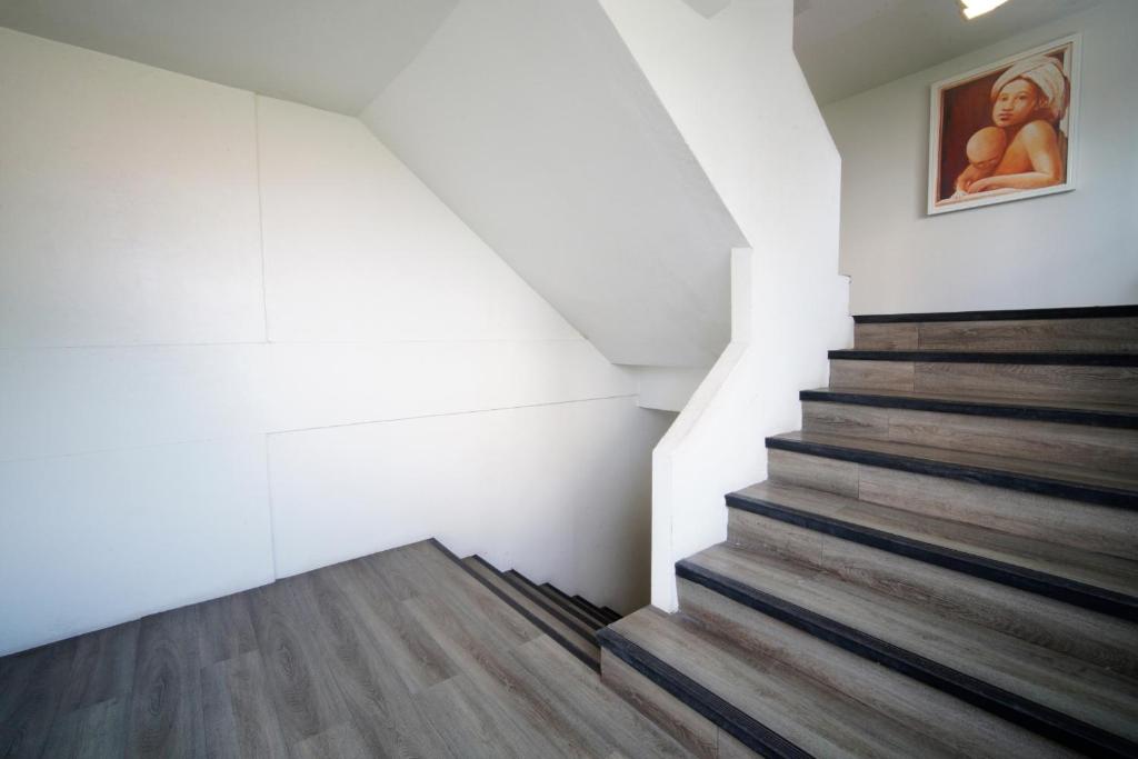 Wild Orchid Villa Bangkok - Resim 35