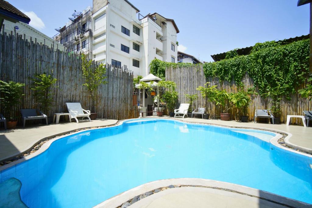 Wild Orchid Villa Bangkok - Resim 36