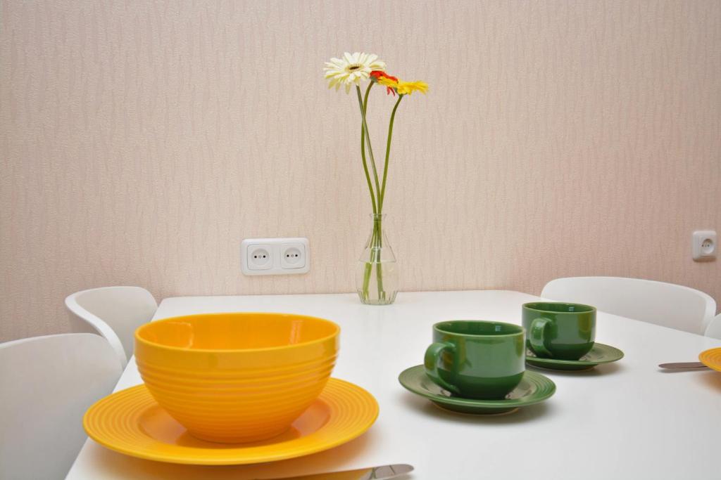لابی و فضای عمومی Cozy Modern Apartment with Balcony - تصویر ۵