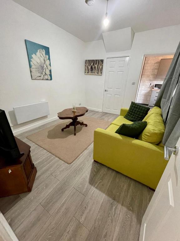 Posezení v ubytování Harbour Haven by Decent Properties