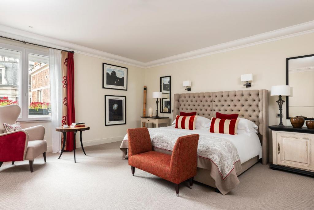 Rocco Forte Hotel Amigo - Resim 28