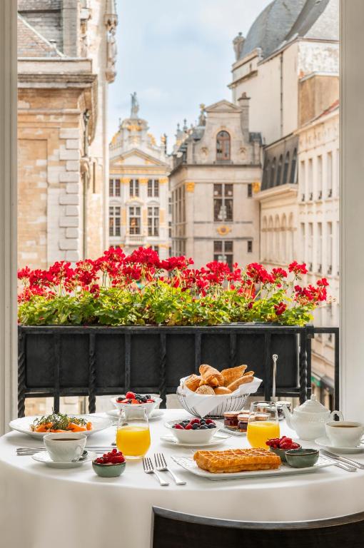 Rocco Forte Hotel Amigo - Resim 31