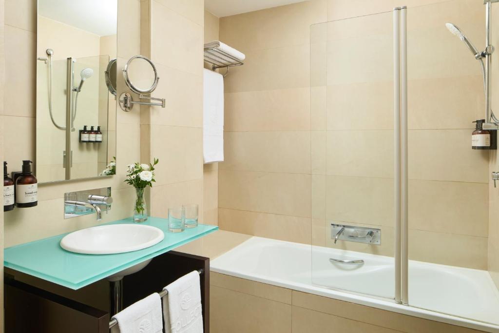 NH Collection Sevilla - Resim 42