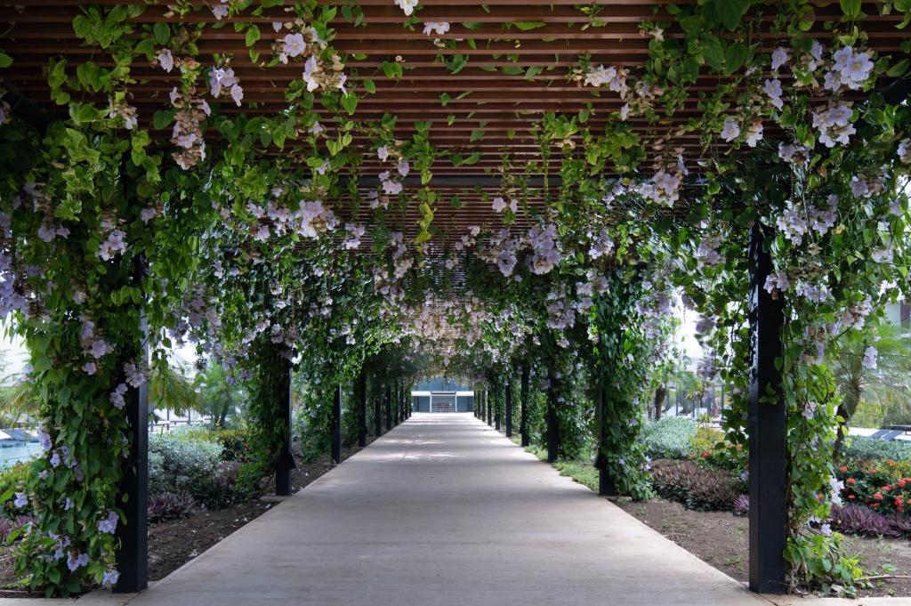 Live Aqua Punta Cana - All Inclusive - Adults Only photo