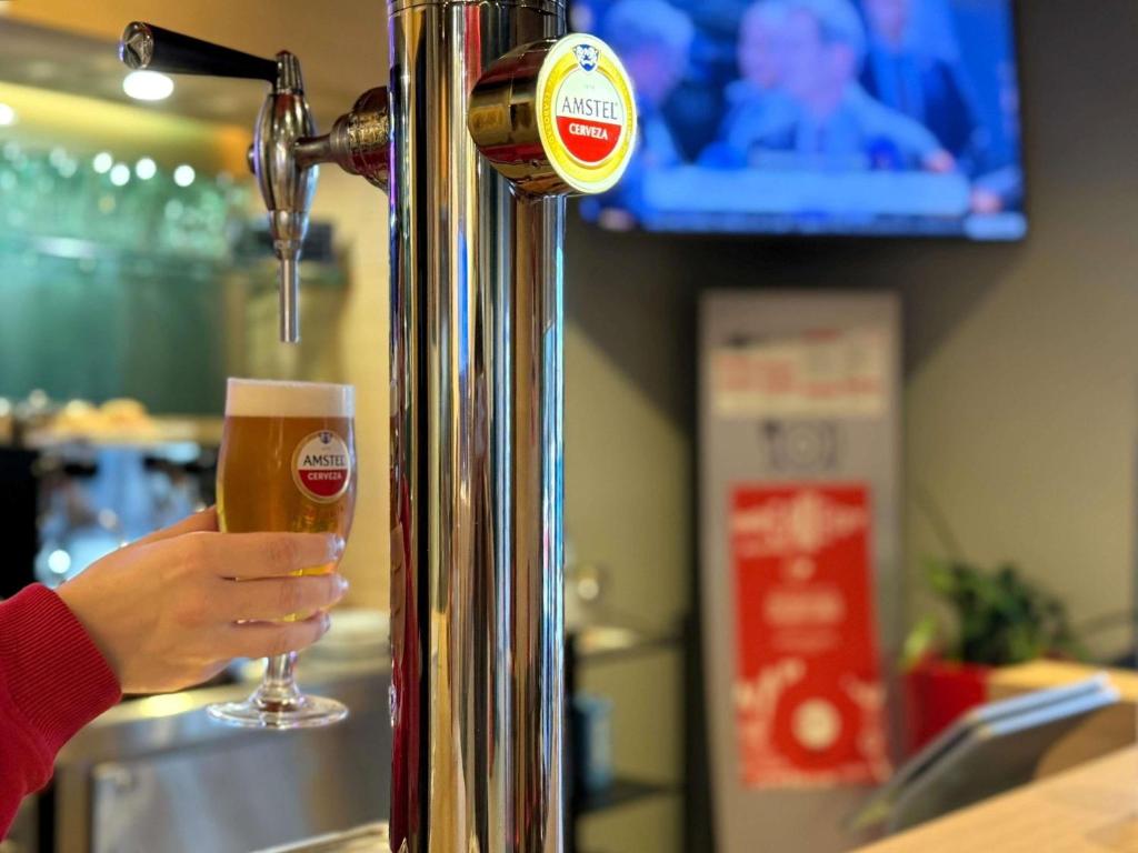 Ibis Madrid Centro las Ventas - Resim 45