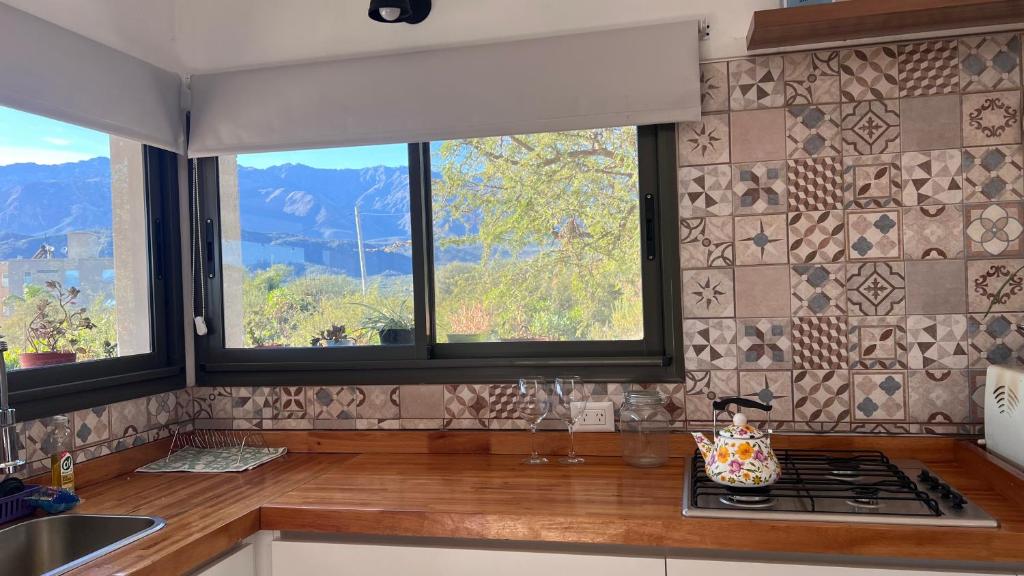 Køkken eller tekøkken på Sol & Río Refugio Serrano