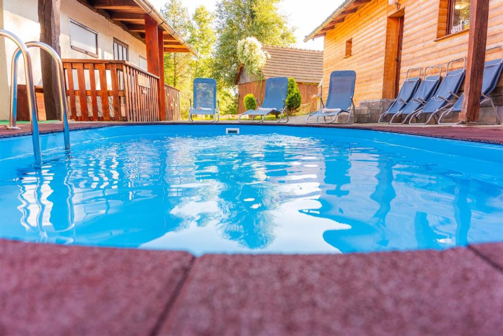 Πισίνα στο ή κοντά στο Holiday Home Ico