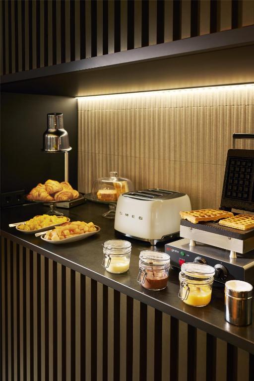 NH Berlin Kurfürstendamm - Resim 27