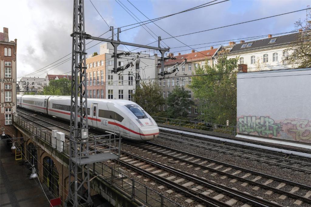 NH Berlin Kurfürstendamm - Resim 36