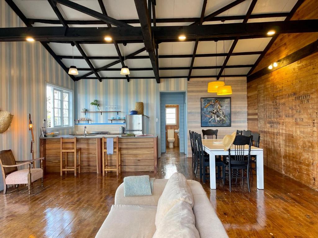 Χώρος καθιστικού στο Studio 1 at Matauri Bay Retreat