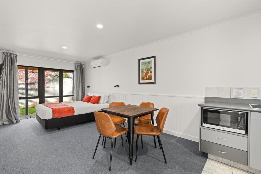 ASURE Oak Estate Motor Lodge - Resim 2