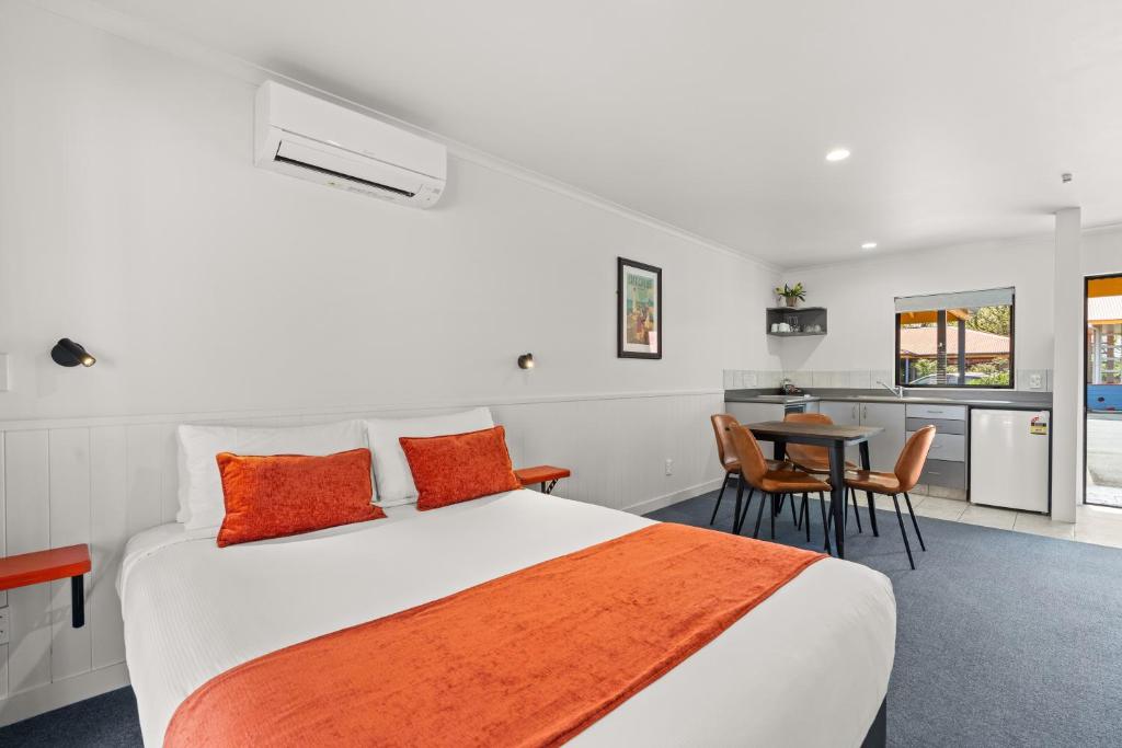 ASURE Oak Estate Motor Lodge - Resim 44