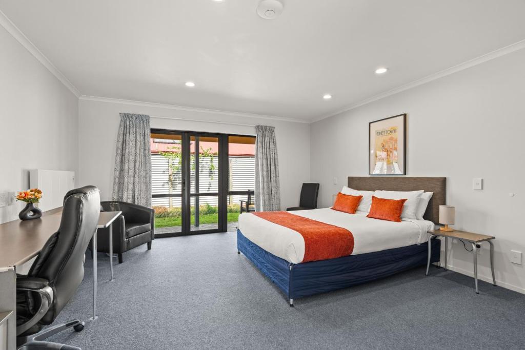 
Studio - Disability Access
