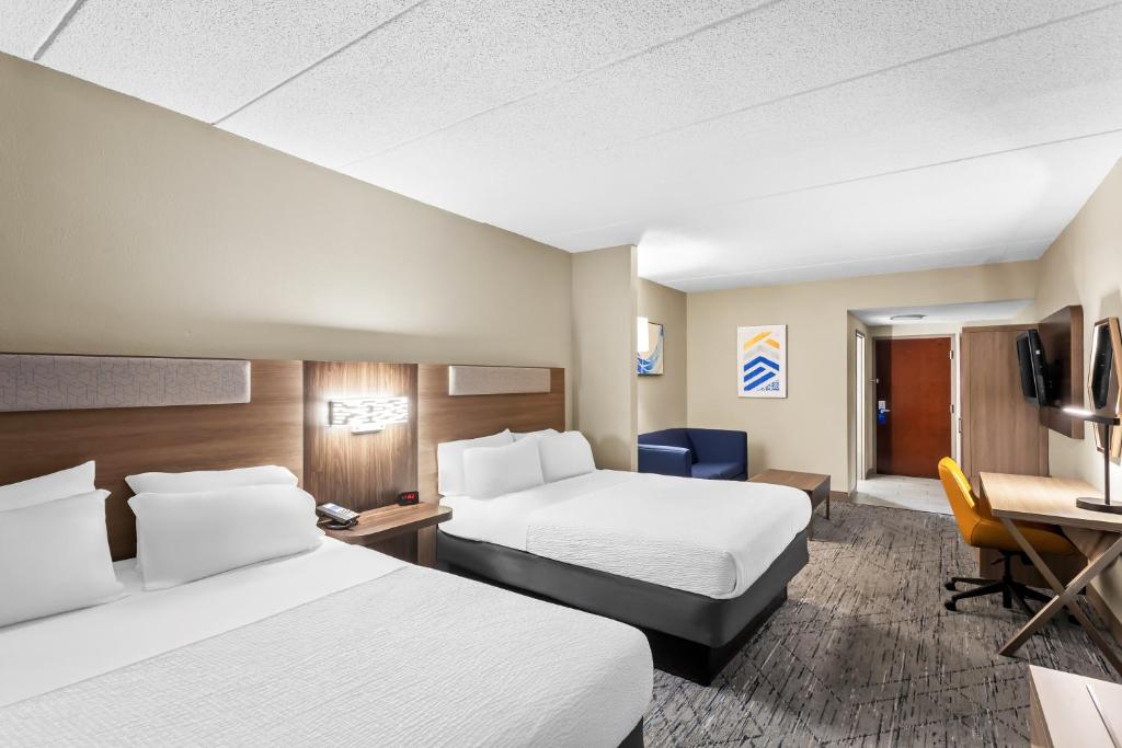 Holiday Inn Express Hotel & Suites Charleston-Southridge by IHG photo