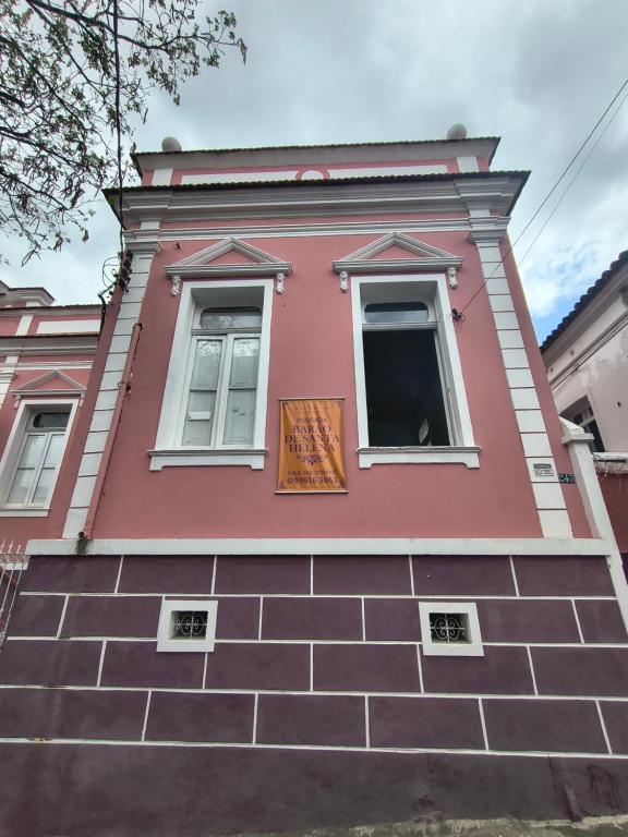 Gallery image of Pousada Barão de Santa Helena in Juiz de Fora
