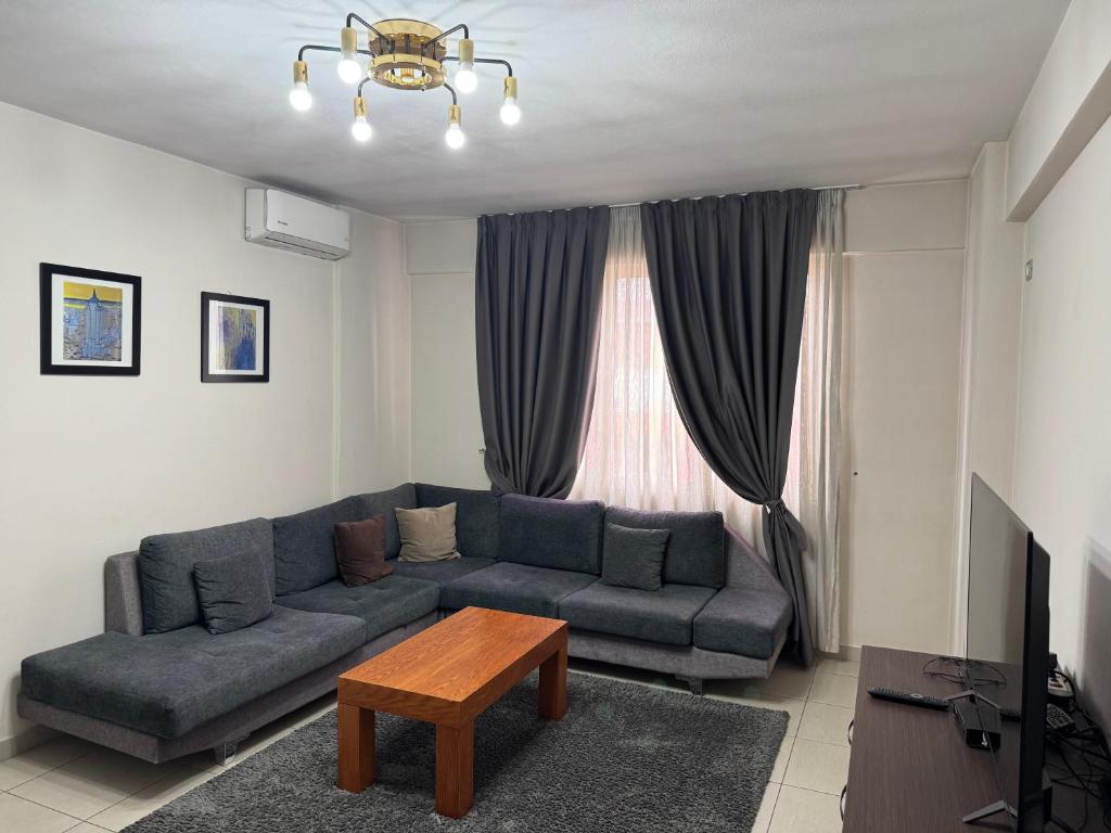 Χώρος καθιστικού στο SkyView Hotel & Apartments