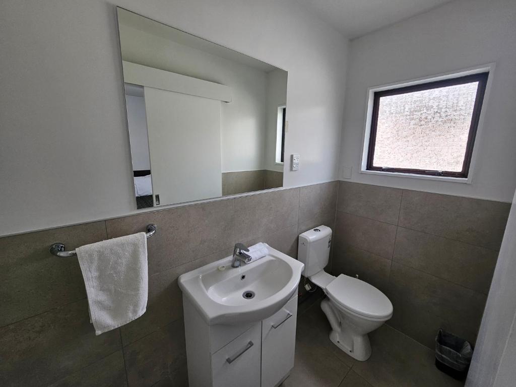 88 Wallace Court Motel - Free Parking - Resim 21