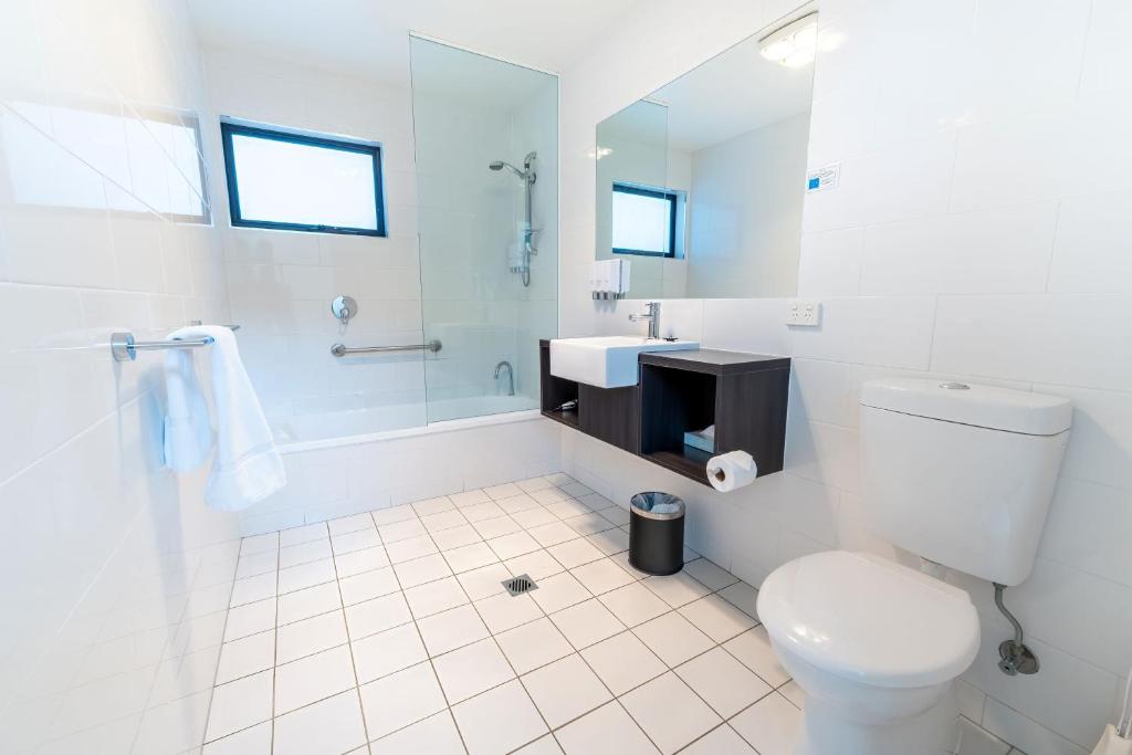 Olde Tudor Hotel - Resim 16