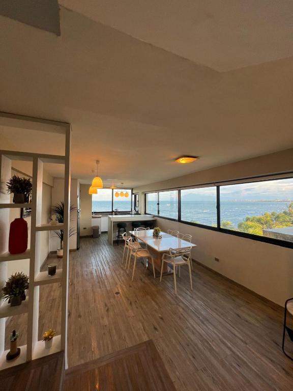 Curated visual reference: Ocean View Penthouse Rentals In Maputo Reference: Spectacular Ocean View Penthouse Tucacas Updated Prices 2026