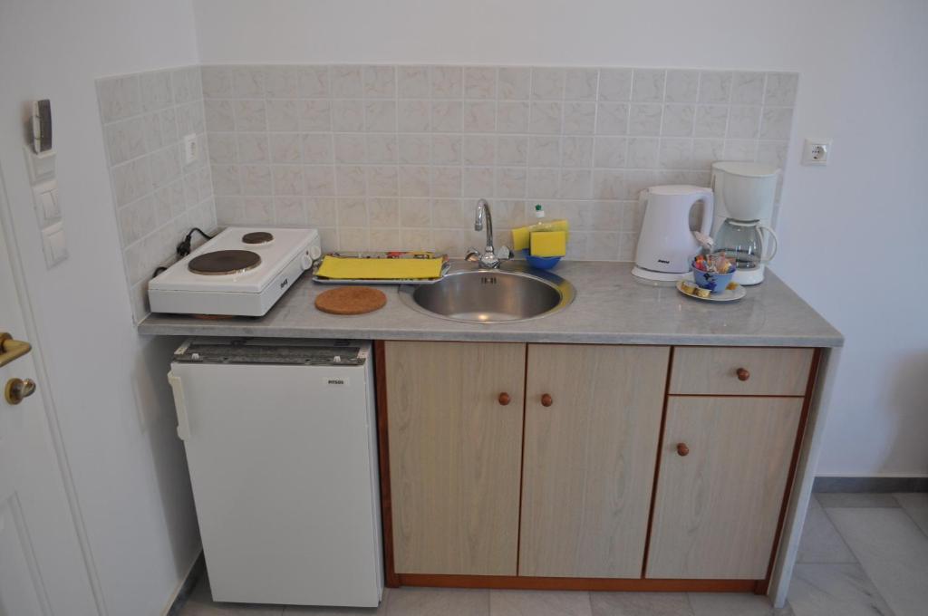 Vanna's Studios - 14