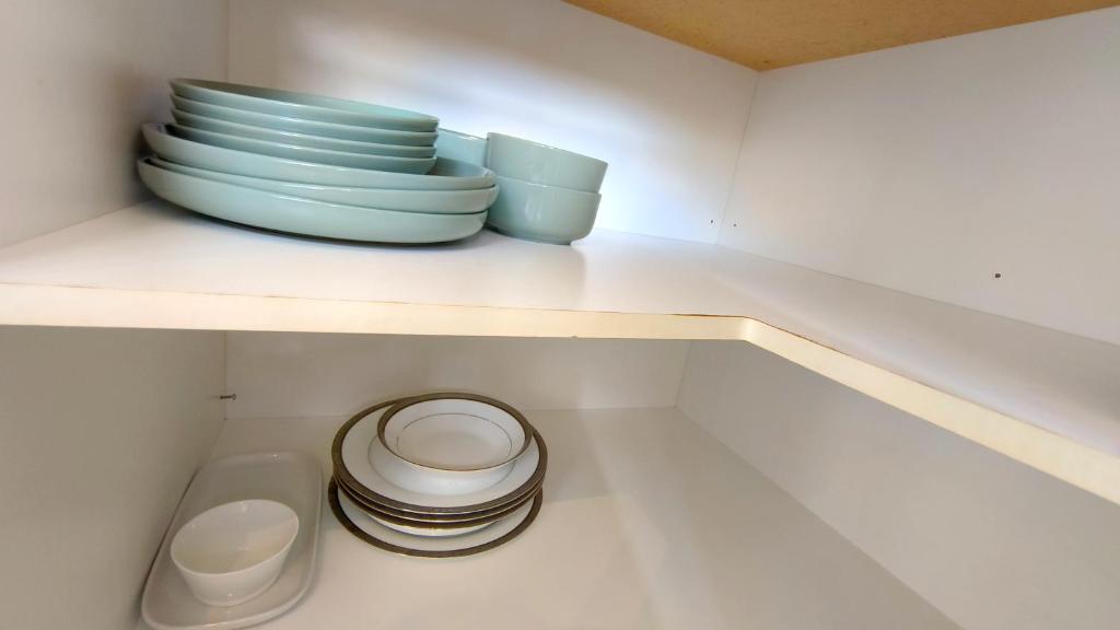 Cozy 3-Bed Home with Backyard near LynnMall - Resim 16