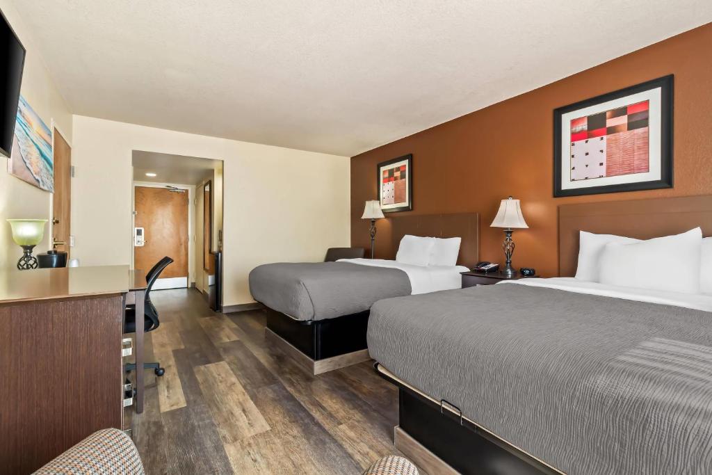 Quality Inn & Suites North Myrtle Beach photo