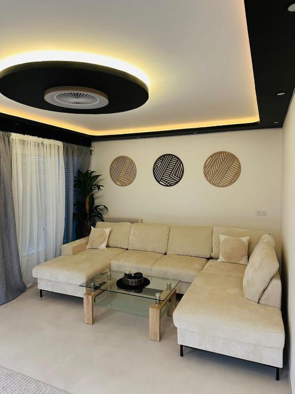 Χώρος καθιστικού στο Au Clair de Lune Luxury and modernity