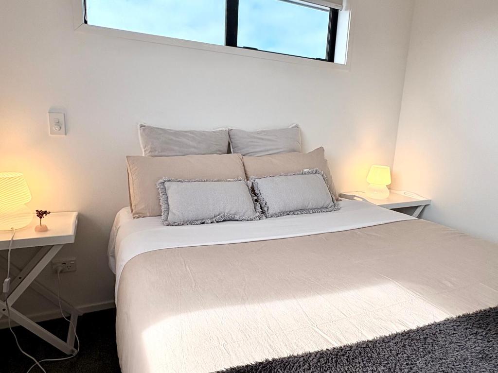 Near Stadium and railway station 3 beds 1 bath townhouse with Car Park onsite - Resim 26