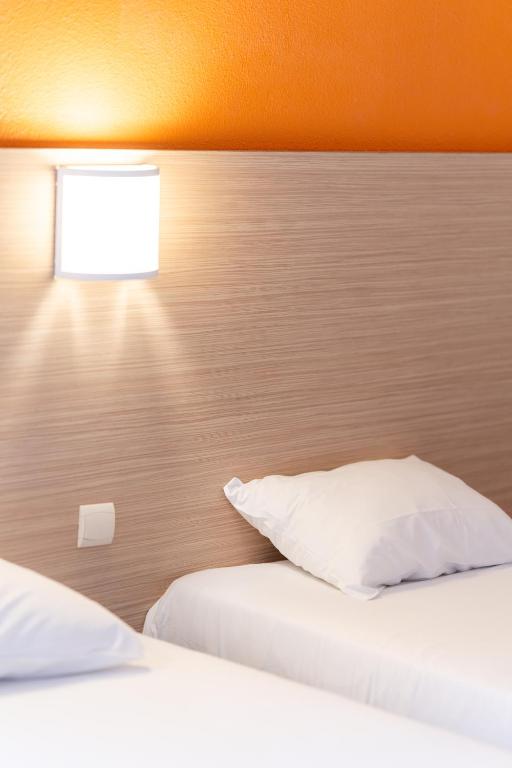 Premiere Classe Bordeaux Nord - Lac - Resim 19