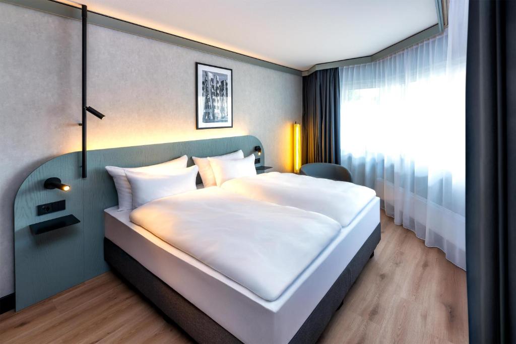 Radisson Hotel Dusseldorf City Center - Resim 12