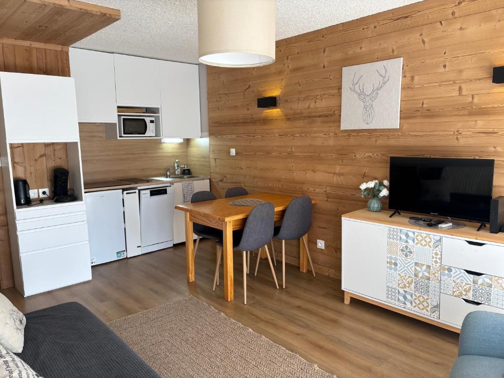 Studio de 32 m2 pour 3 personnes pied des pistes lits faits serviettes fournies – photo 4