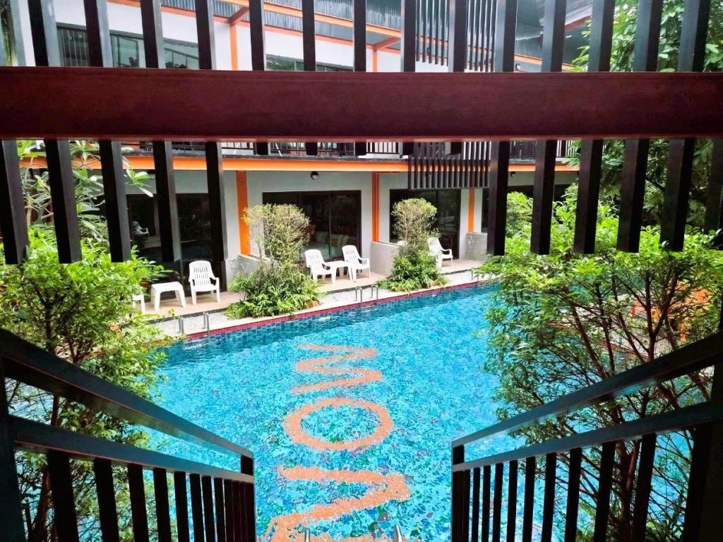 WOW PHUKET - Resim 8