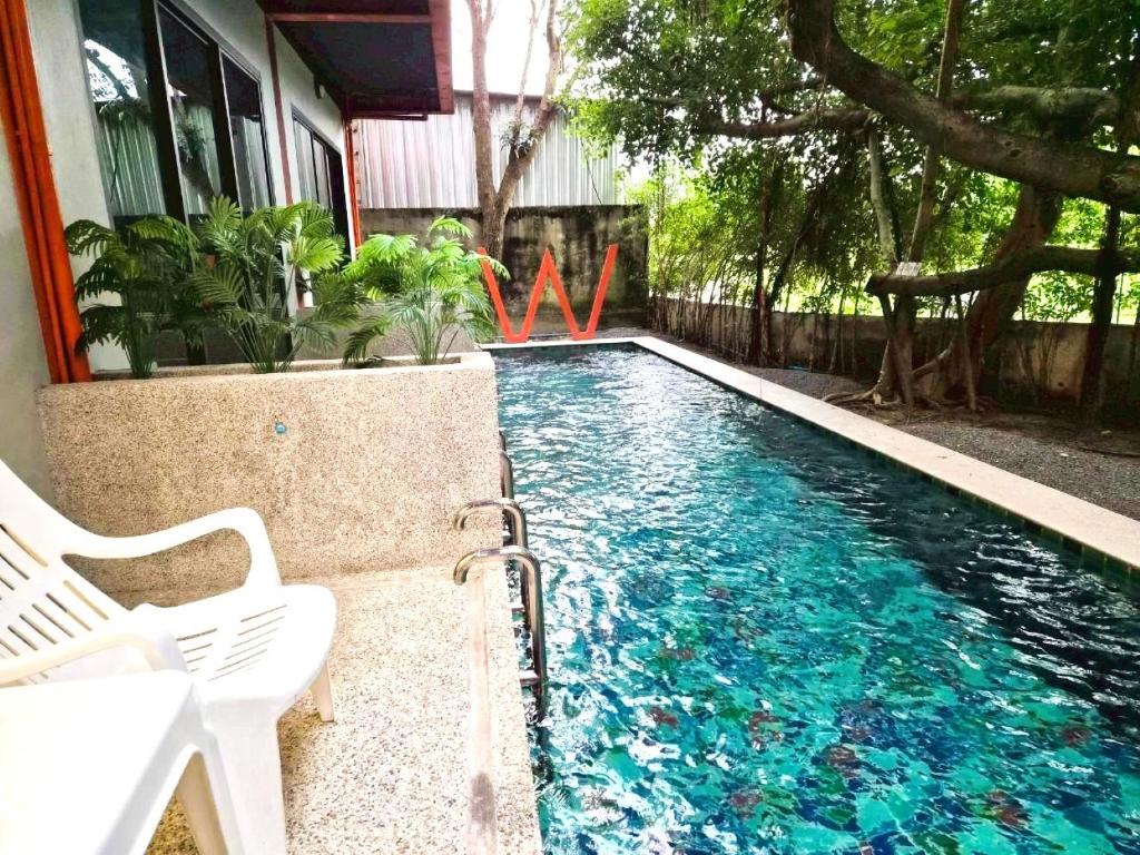 WOW PHUKET - Resim 16