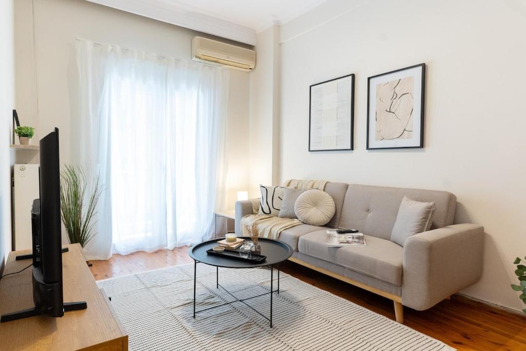 Harmony Oasis - In The Heart of Thessaloniki