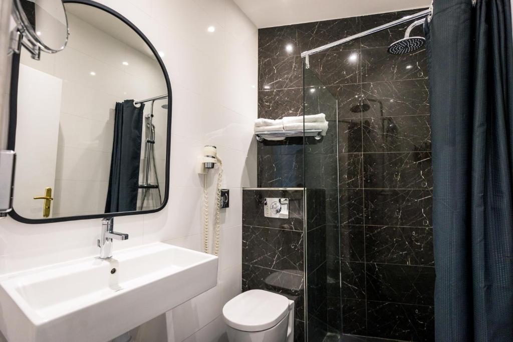 Hôtel Montparnasse Saint Germain - Resim 27