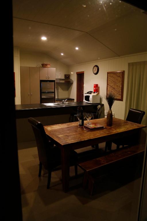 Rocky Mountain Chalets Ohakune - Resim 12