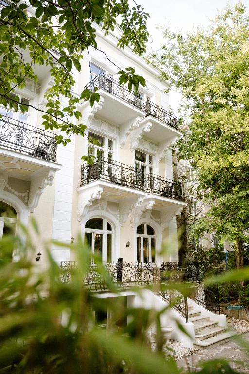 hideauts hotels Villa R - Resim 1